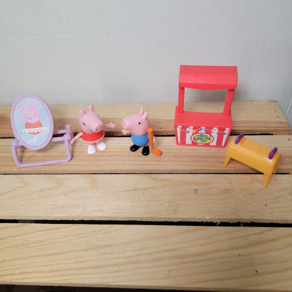 5 Pc Peppa Pig Playset: Peppa At the Fairground and Ballet